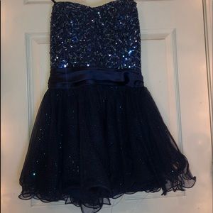 blue prom dress